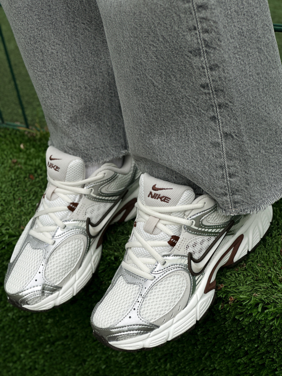 КРОСІВКИ W NIKE V5 RNR