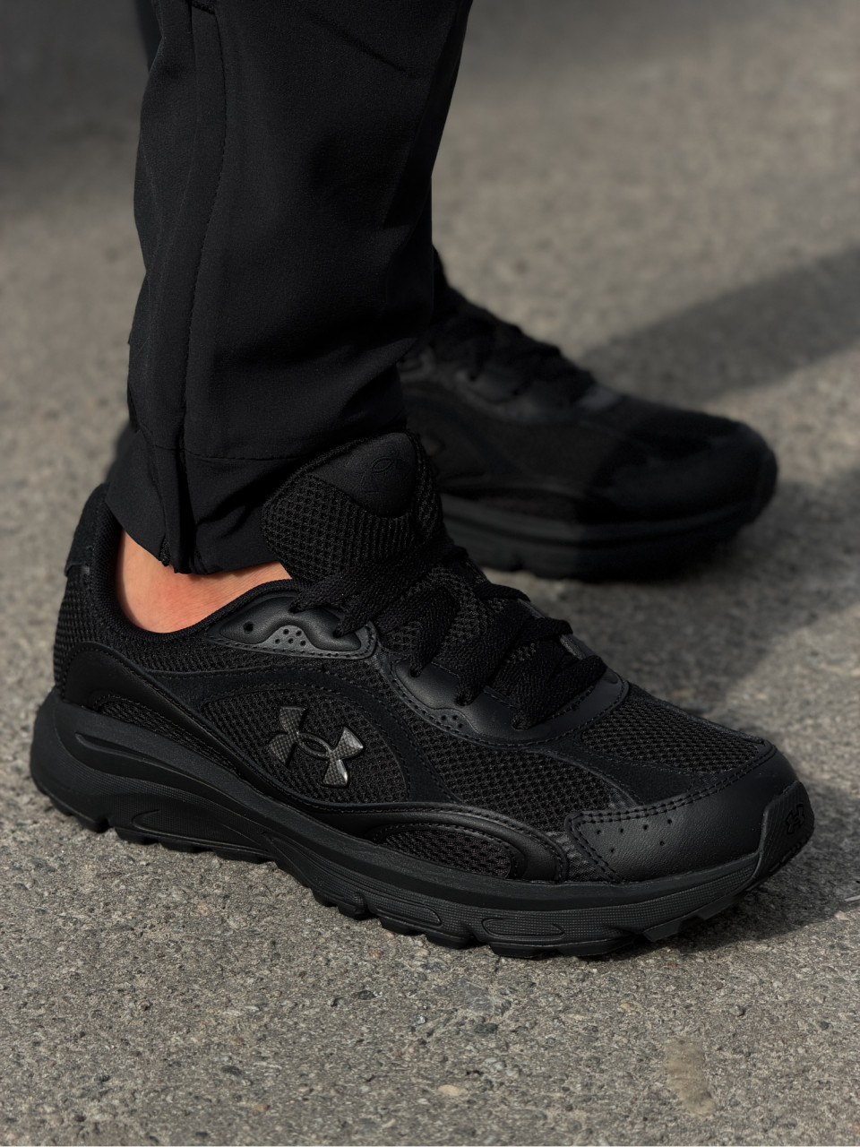 Кросівки/UA Tech Runner