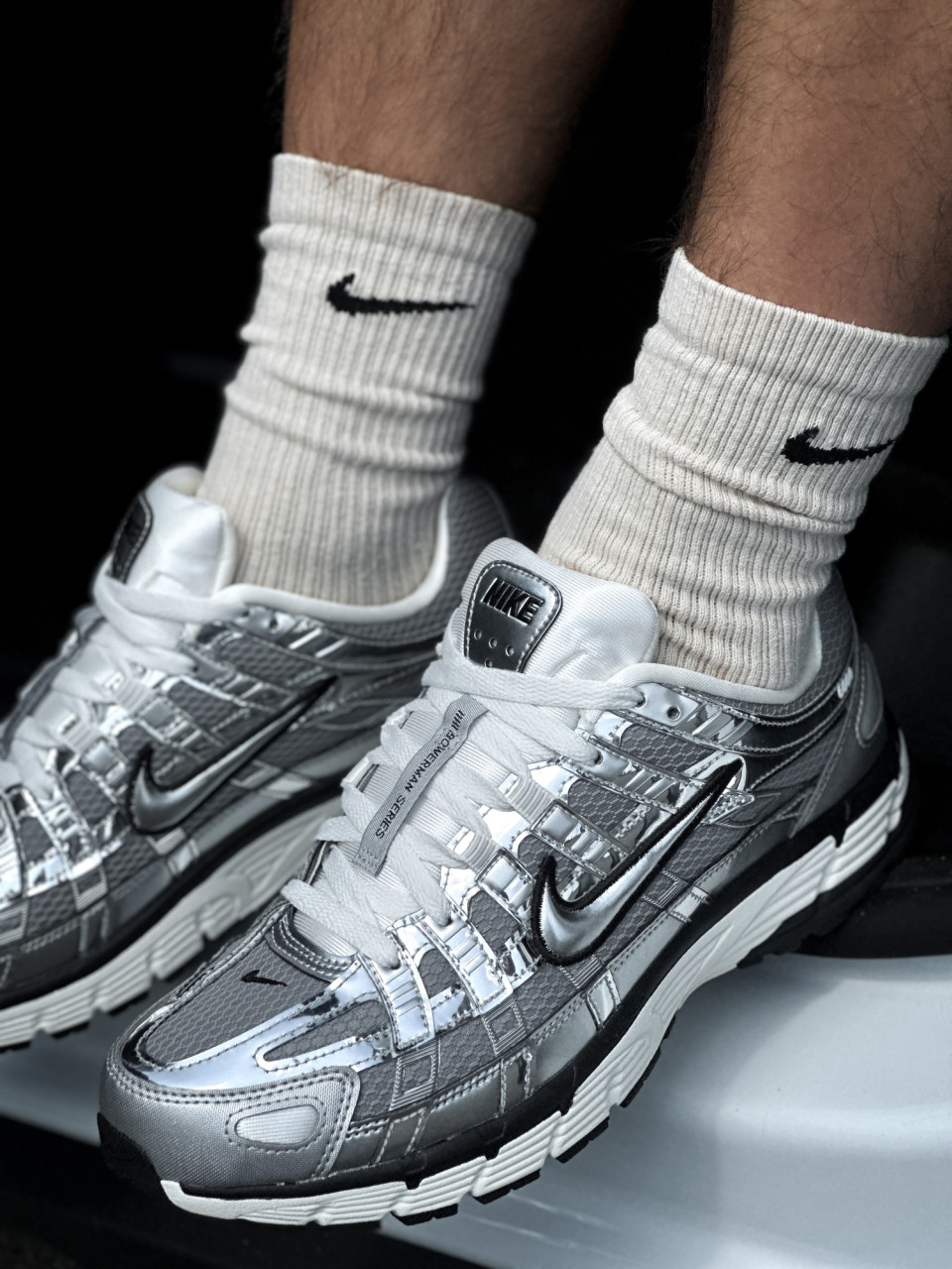 КРОСІВКИ NIKE P-6000