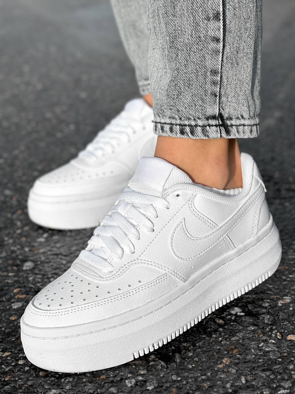 КРОСІВКИ W NIKE COURT VISION ALTA LTR