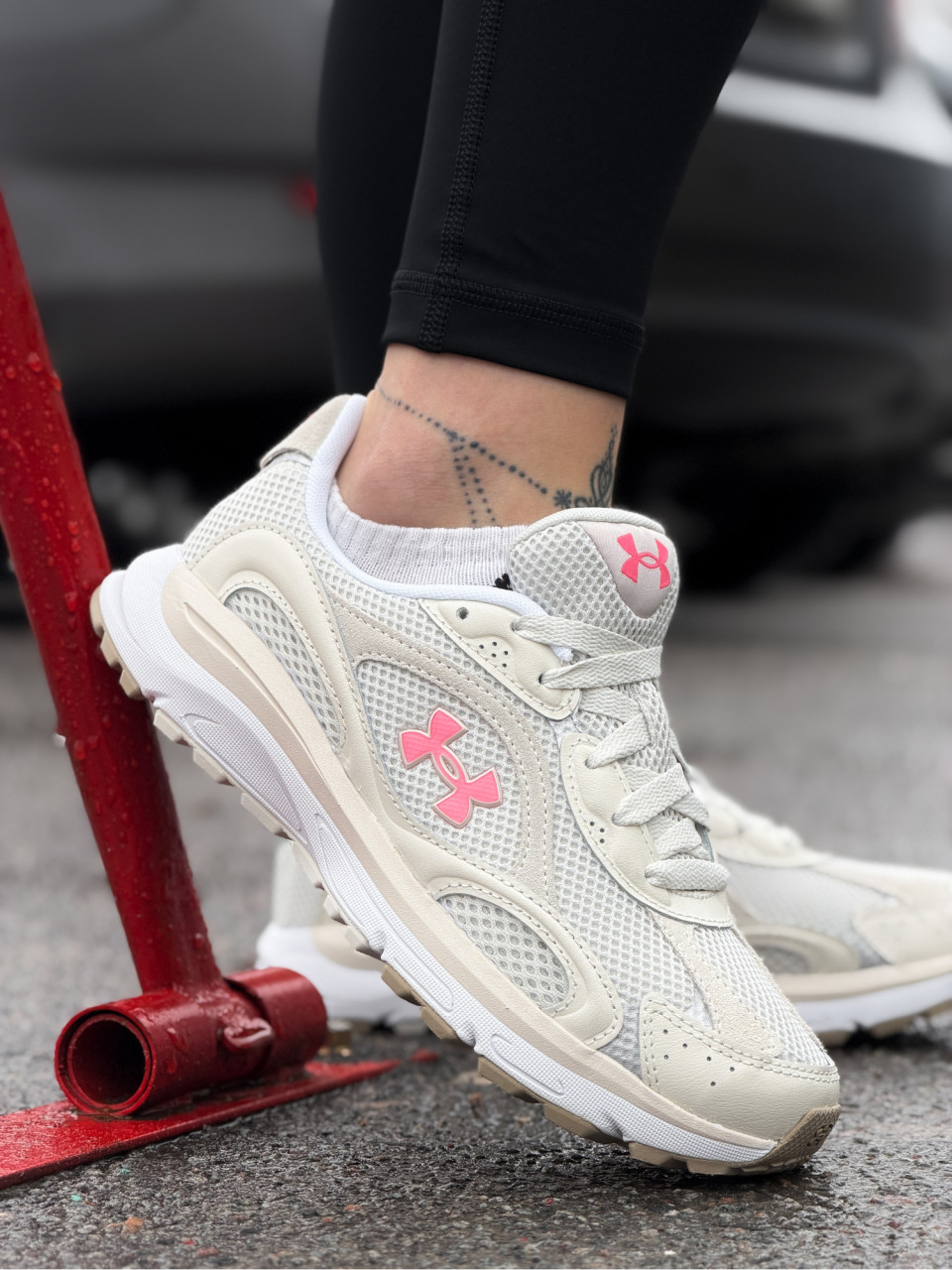 Кросівки/UA W Tech Runner