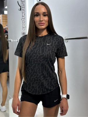 ФУТБОЛКА W NK SWIFT NVLT DF SS TOP
