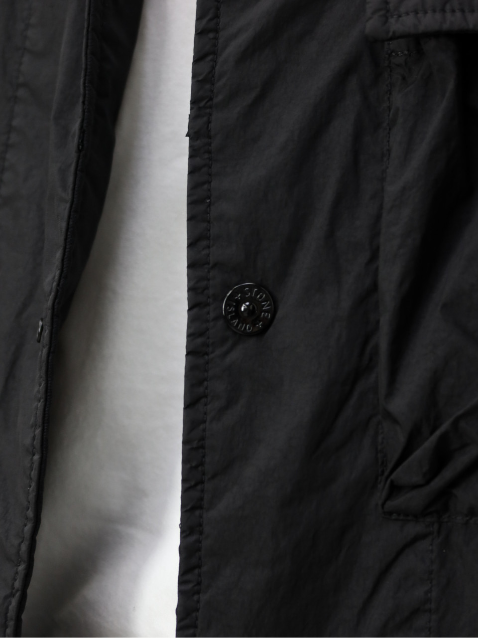 ВІТРІВКА STONE ISLAND