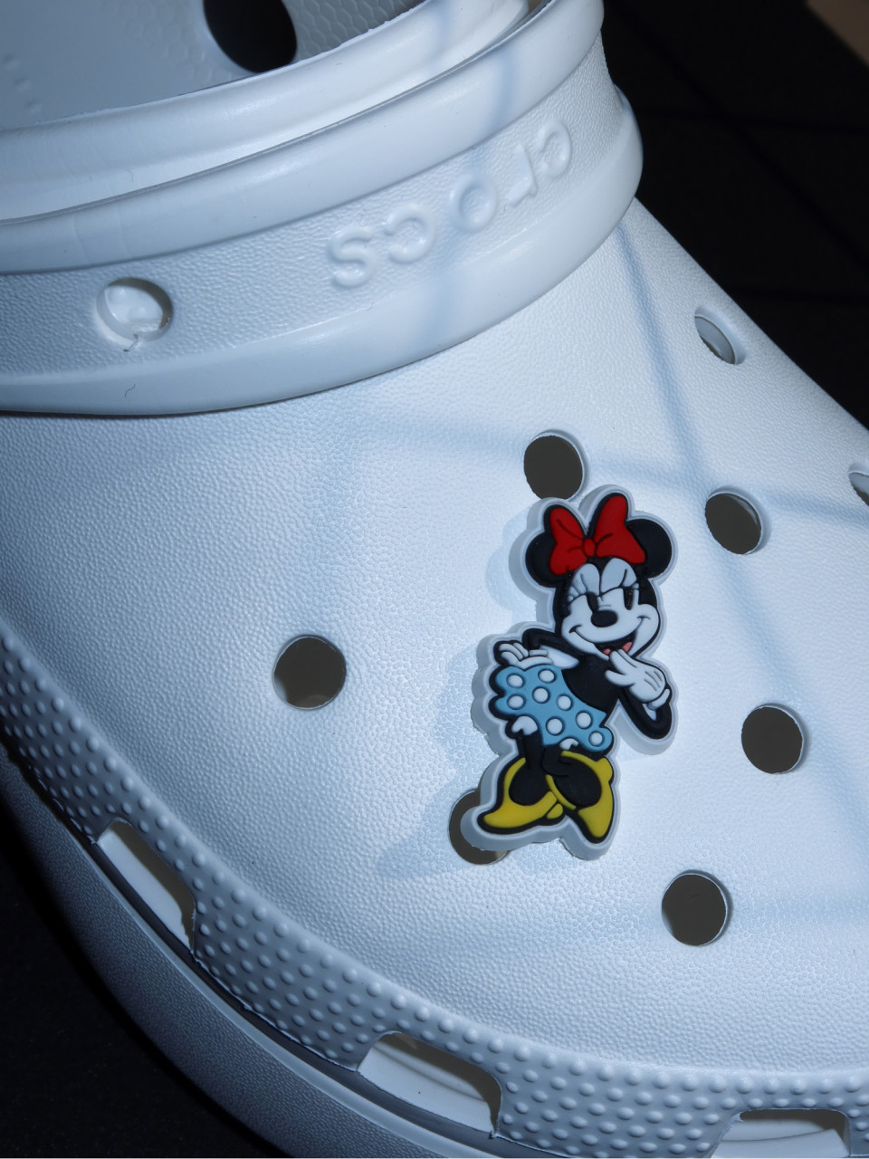 ПРИКРАСИ ДЛЯ ВЗУТТЯ Disneys Minnie Mouse Character