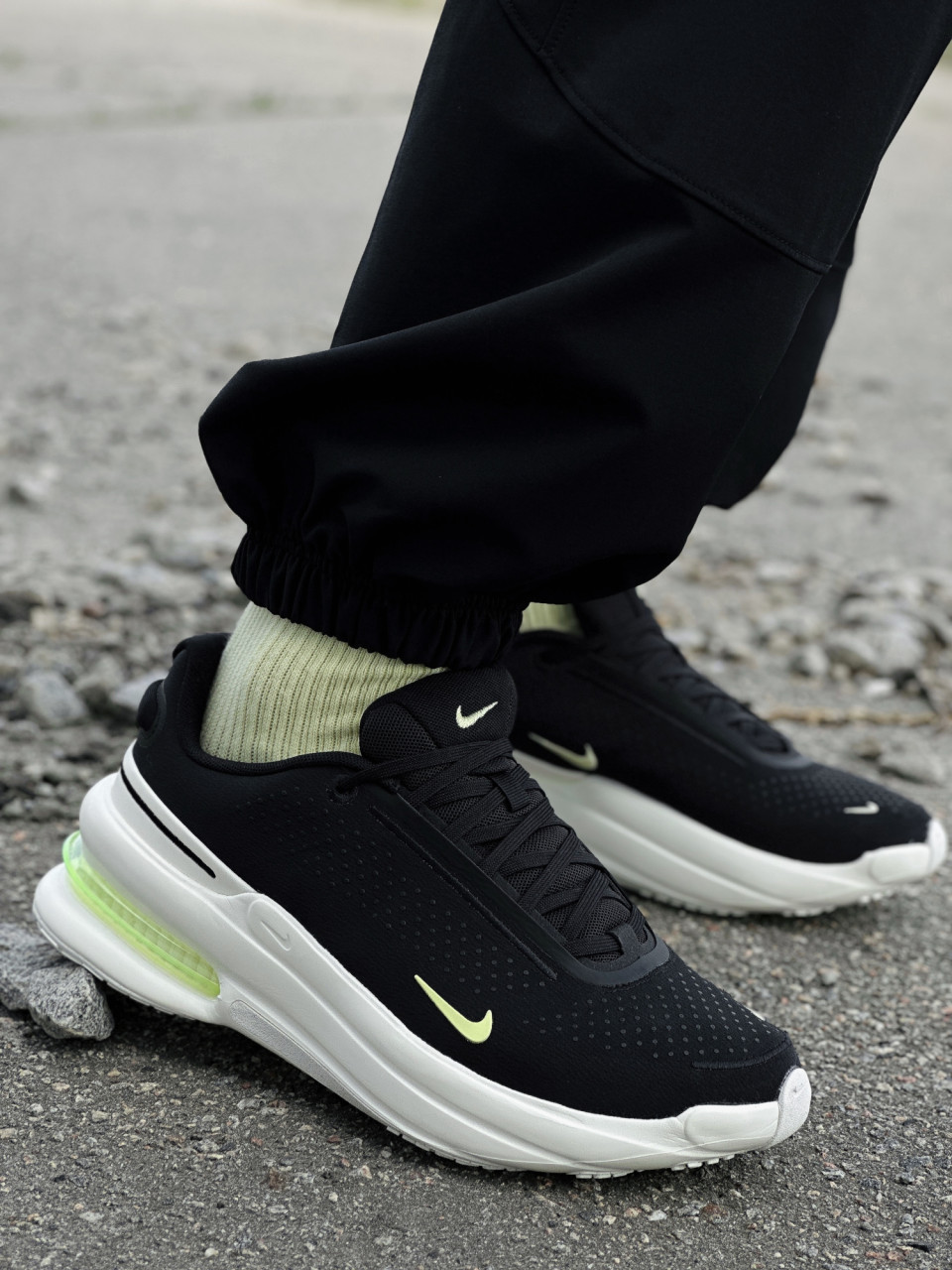 КРОСІВКИ NIKE AIR ZOOM UPTURN SC