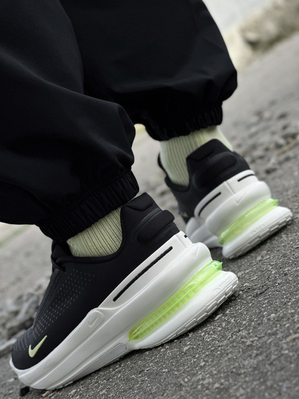 КРОСІВКИ NIKE AIR ZOOM UPTURN SC