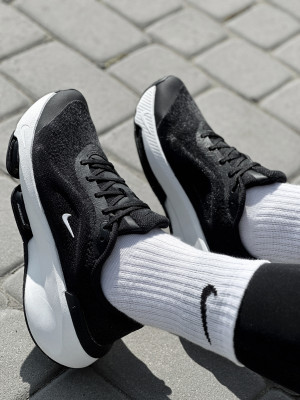 КРОСІВКИ W NIKE VERSAIR