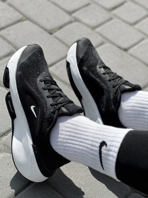 КРОСІВКИ W NIKE VERSAIR