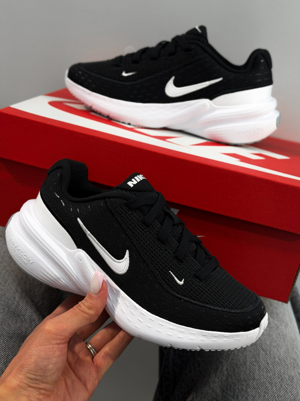 КРОСІВКИ NIKE UPLIFT SC (GS)