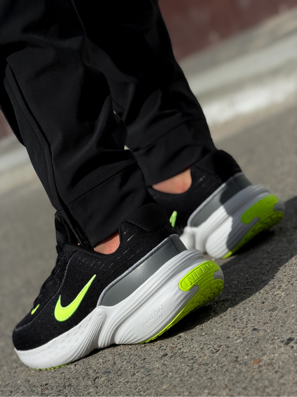 КРОСІВКИ NIKE UPLIFT SC