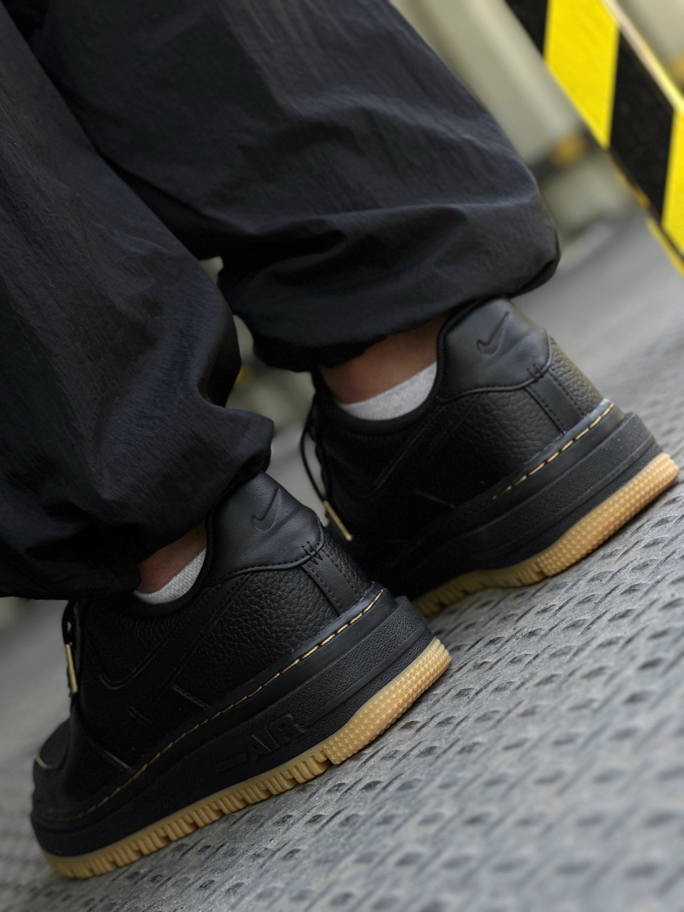 КРОСІВКИ AIR FORCE 1 LUXE