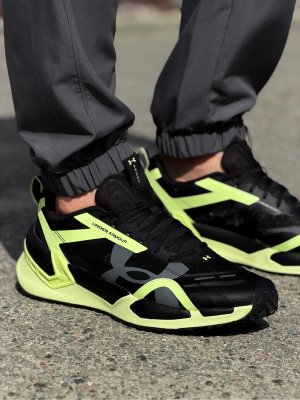 Кросівки/UA Reign XT