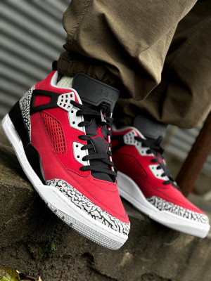 КРОСІВКИ Nike Air Jordan Spizike