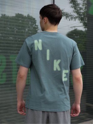 ФУТБОЛКА M NK TEE LSE NAC GRIT