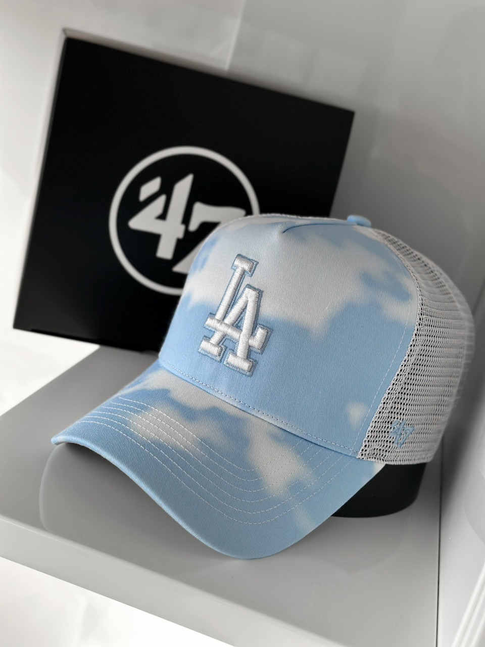 КЕПКА (ТРАКЕР) LA DODGERS IN THE CLOUDS