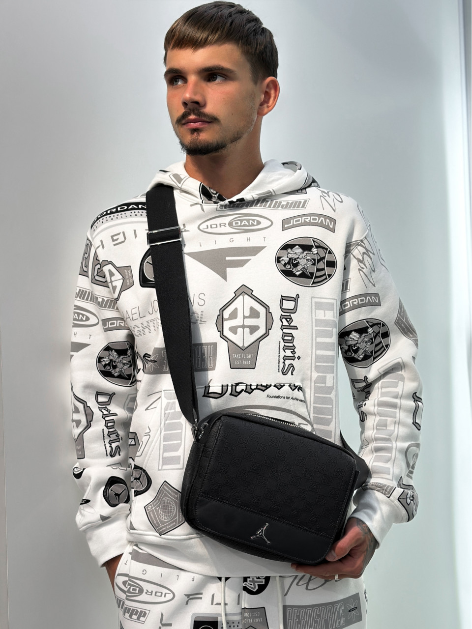 СУМКА ЧЕРЕЗ ПЛЕЧЕ JAM MONOGRAM MINI MESSENGER BA
