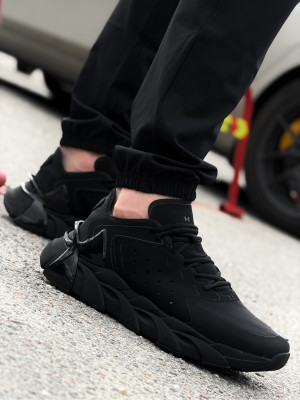 Кросівки/UA Halo Trainer