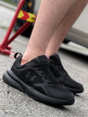 Кросівки/UA Charged Edge