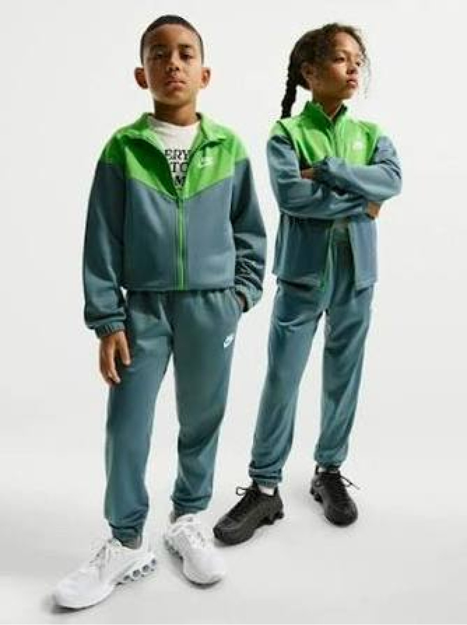КОСТЮМ ДЕМІСЕЗОННИЙ ЕЛАСТИКОВИЙ K NSW DF TRACKSUIT PK FZ