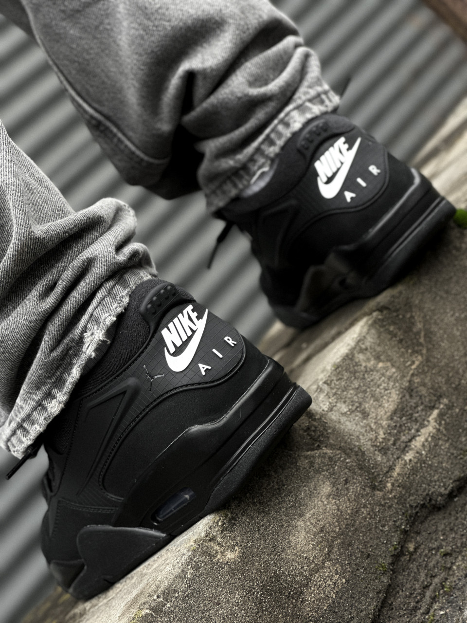 КРОСІВКИ AIR JORDAN 4 RM