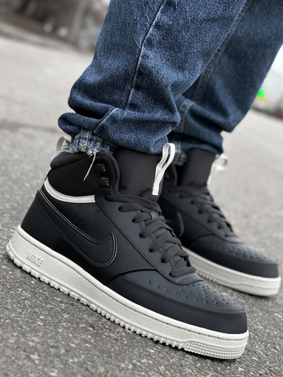 КРОСІВКИ NIKE COURT VISION MID WNTR