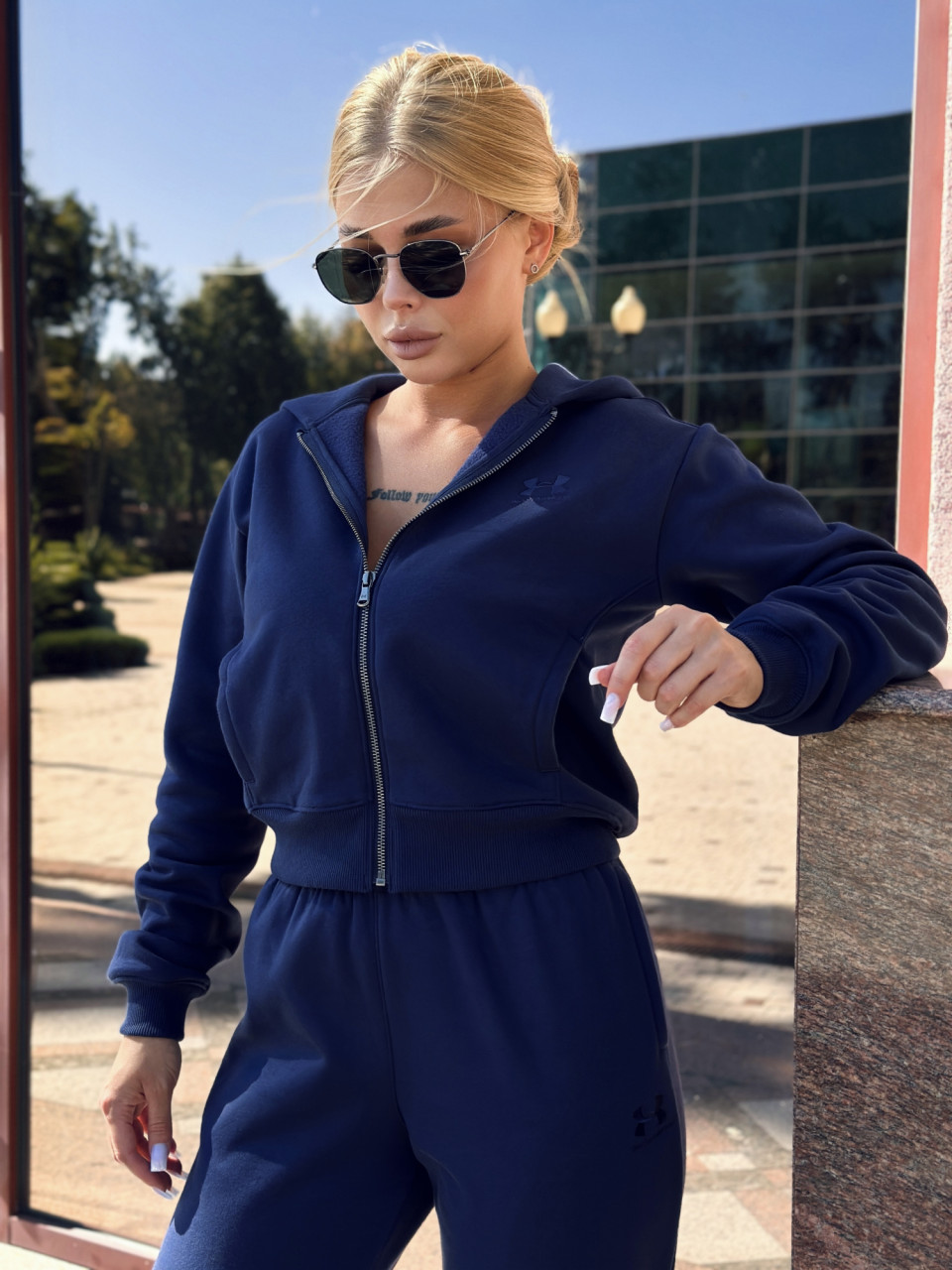 КОСТЮМ ЗИМОВИЙ БАВОВНЯНИЙ
UA Icon Vida Flc