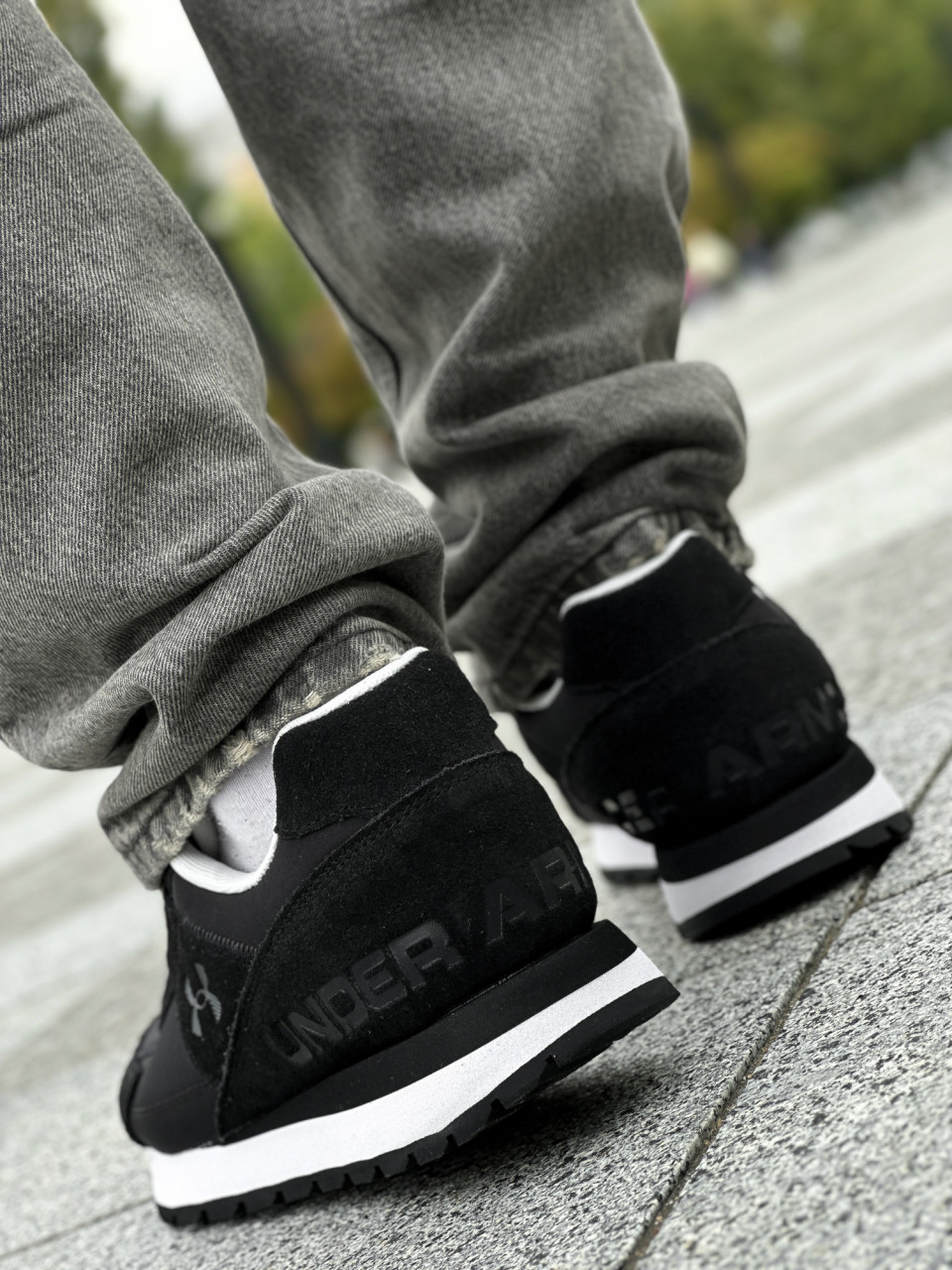 Кросівки/UA Essential Runner
