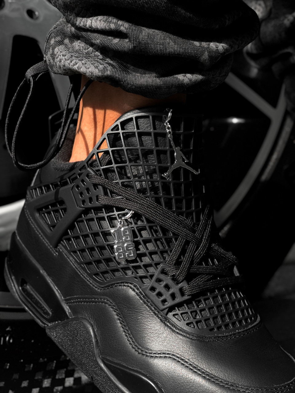 КРОСІВКИ WMNS AIR JORDAN 4 NET