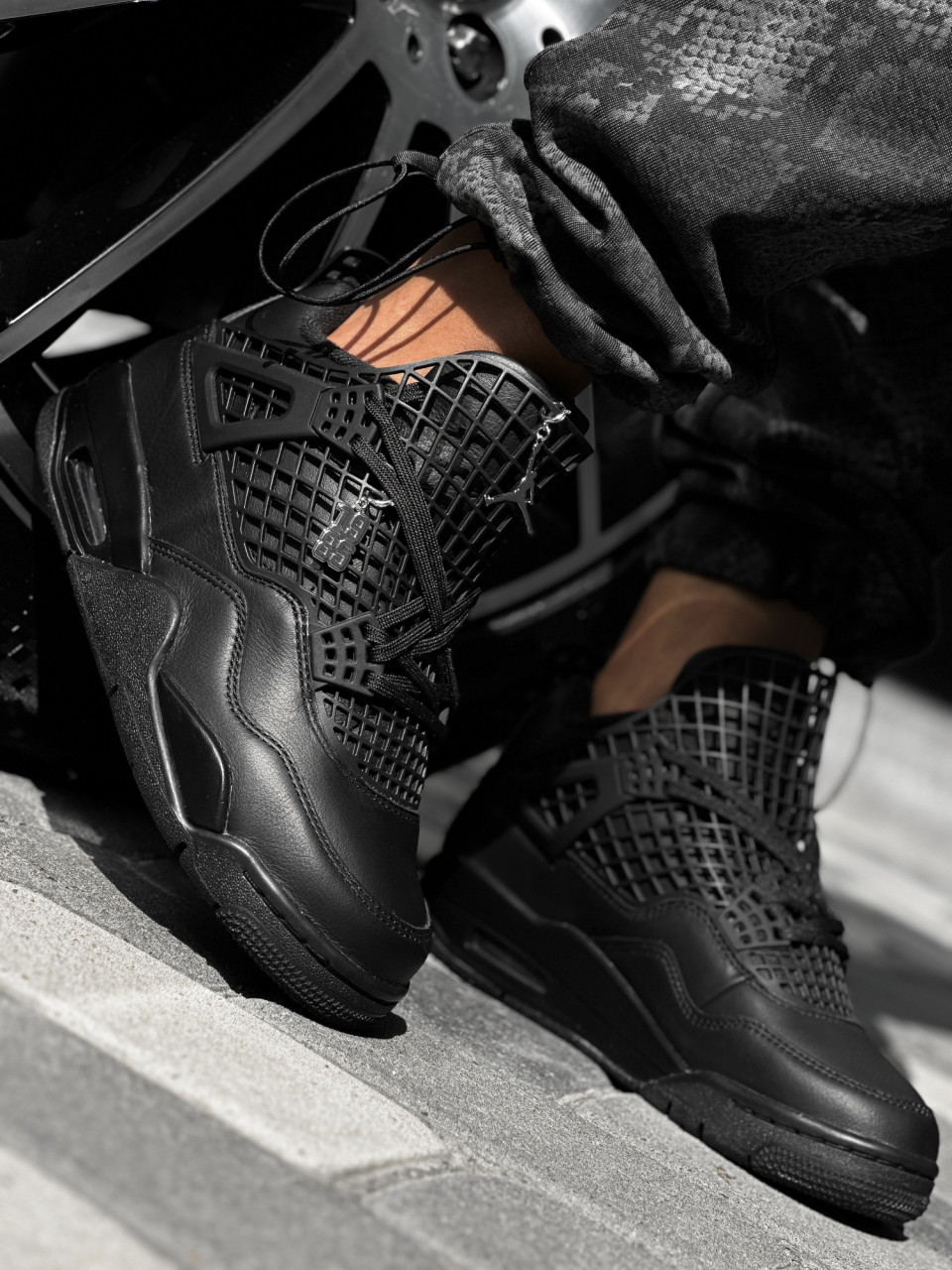 КРОСІВКИ WMNS AIR JORDAN 4 NET