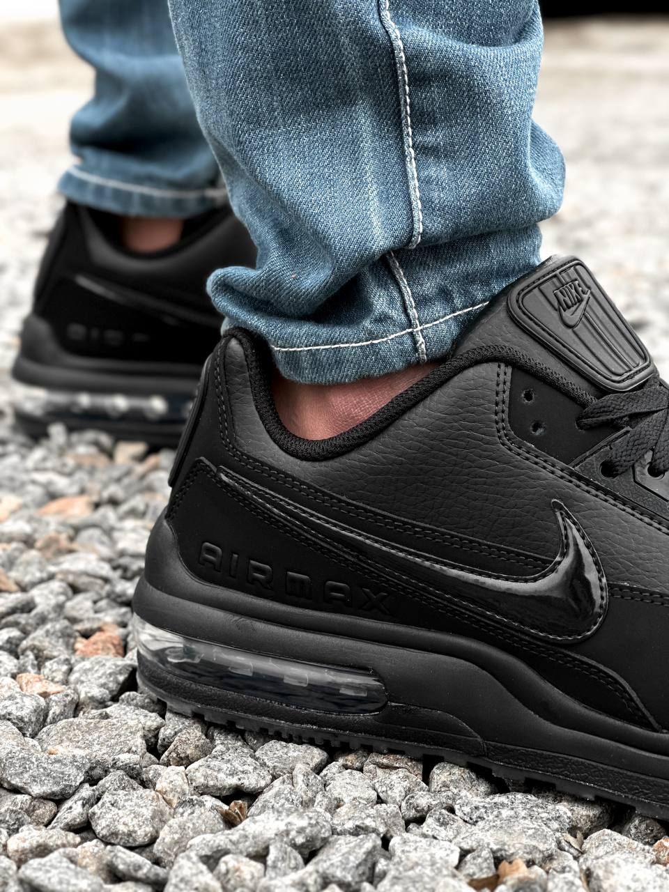 КРОСІВКИ AIR MAX LTD 3