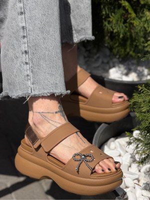 САНДАЛІ Soho Y Strap Sandal Spa