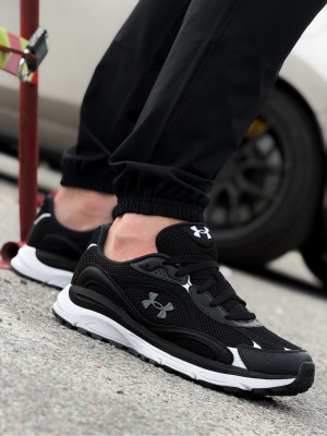Кросівки/UA Tech Runner