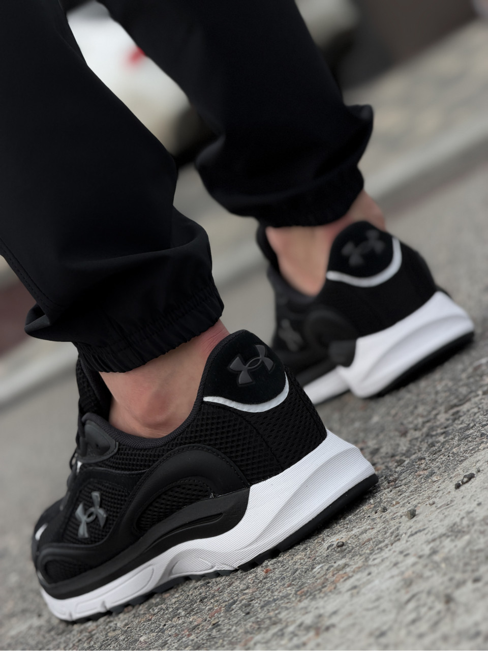 Кросівки/UA Tech Runner