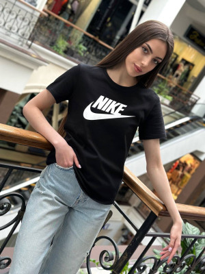 ФУТБОЛКА W NSW CLUB SS TEE ICN FTRA