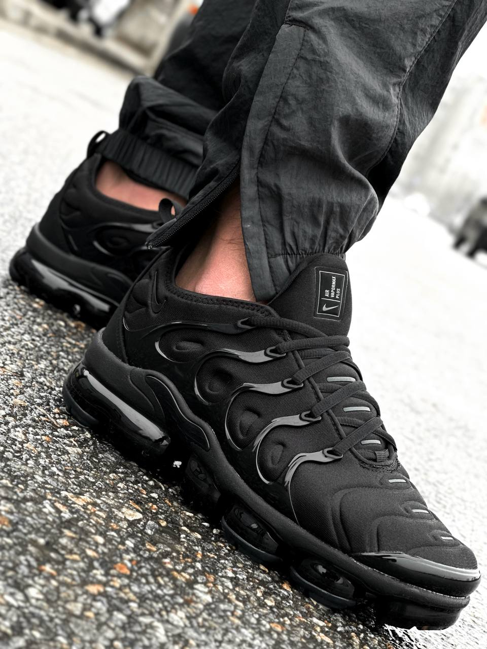 КРОСІВКИ AIR VAPORMAX PLUS