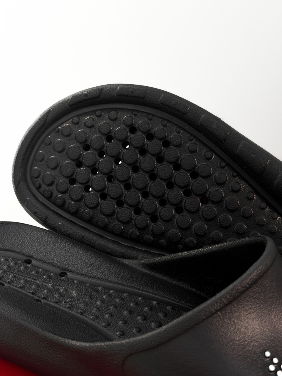 КАПЦІ NIKE VICTORI ONE SHOWER SLIDE