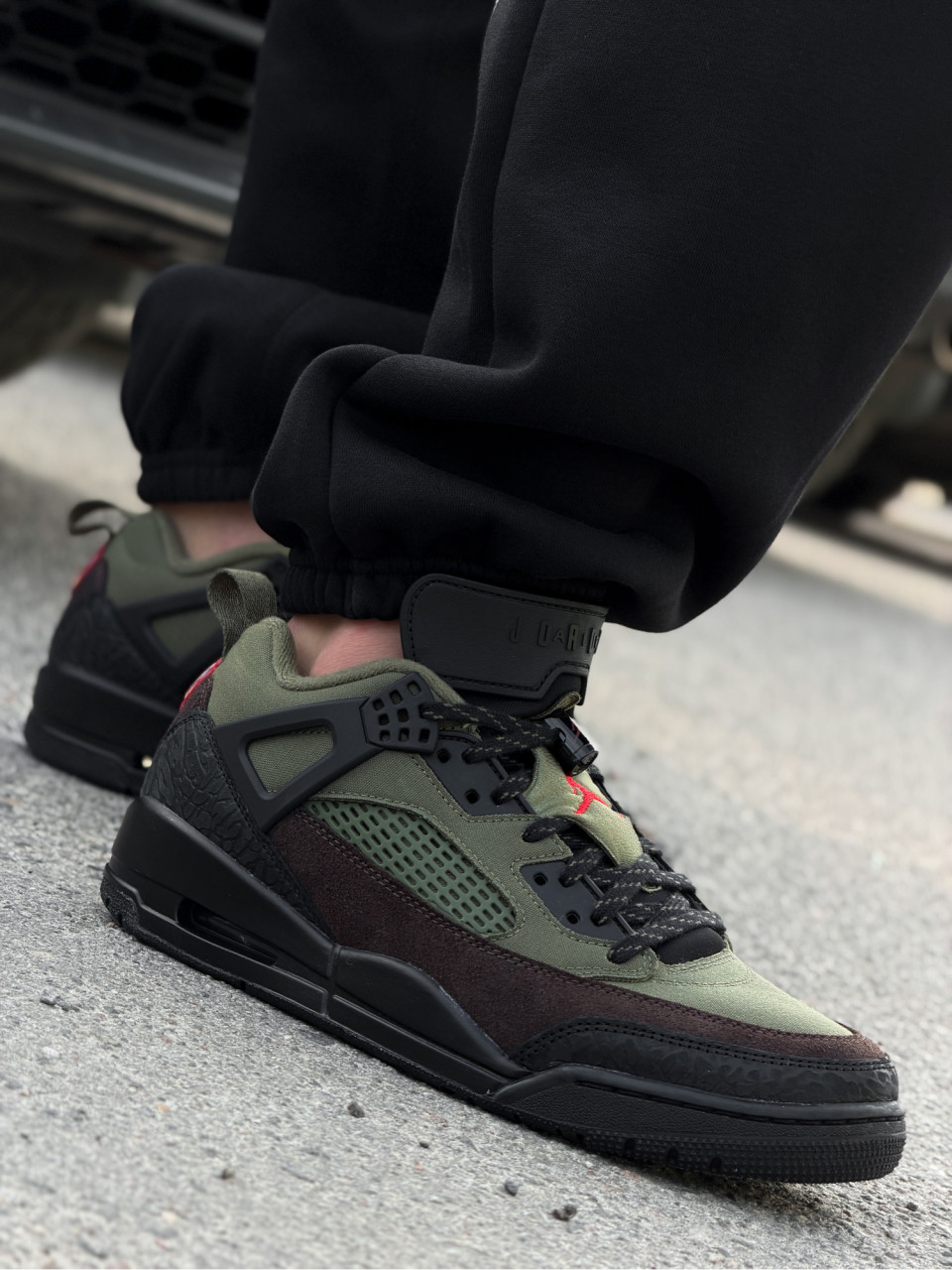 КРОСІВКИ JORDAN SPIZIKE LOW
