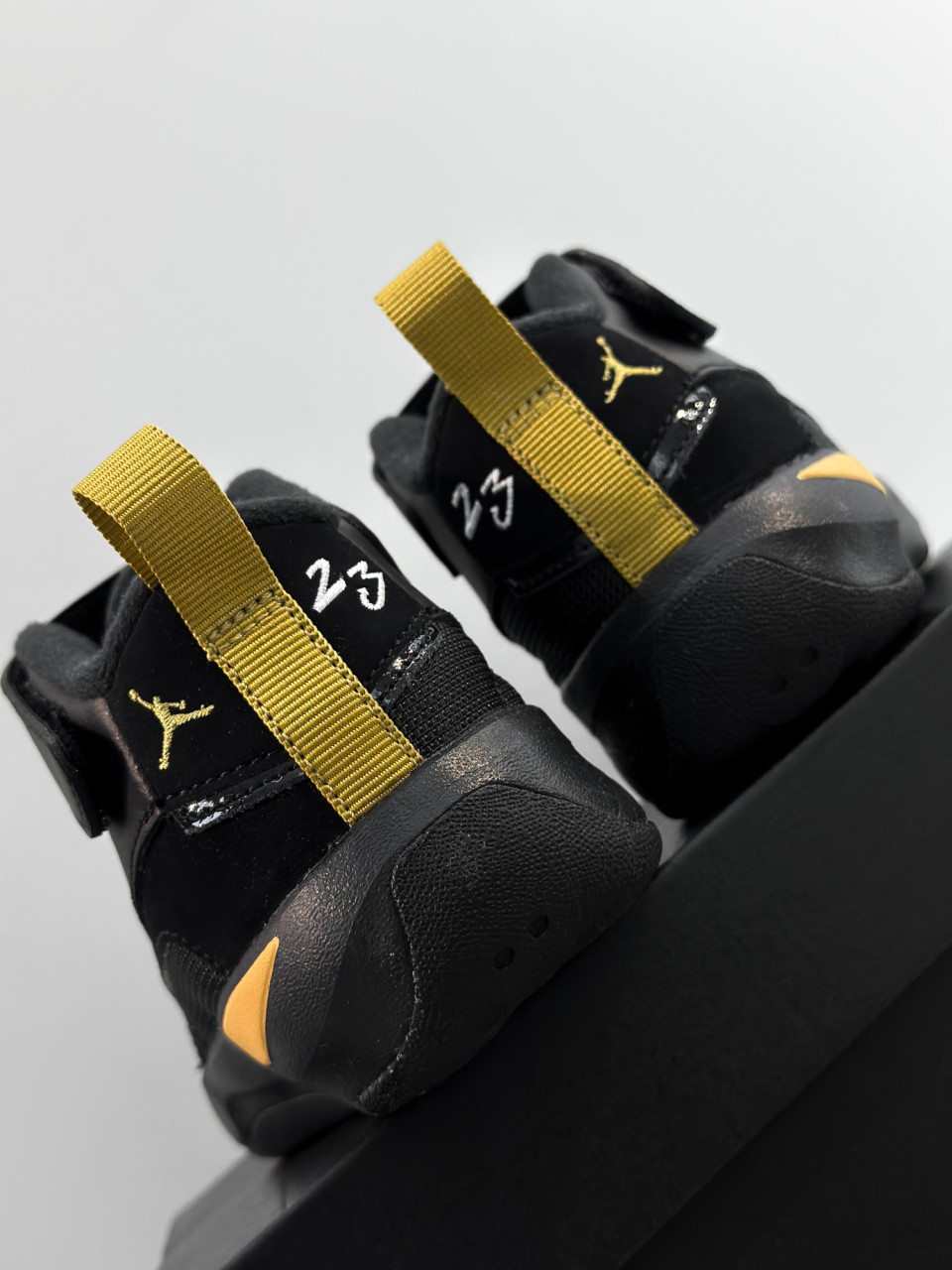 КРОСІВКИ JORDAN MAX AURA 7 (PS)