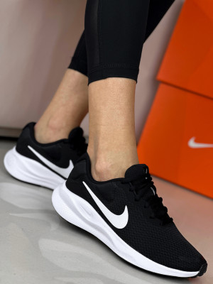 КРОСІВКИ W NIKE REVOLUTION 7