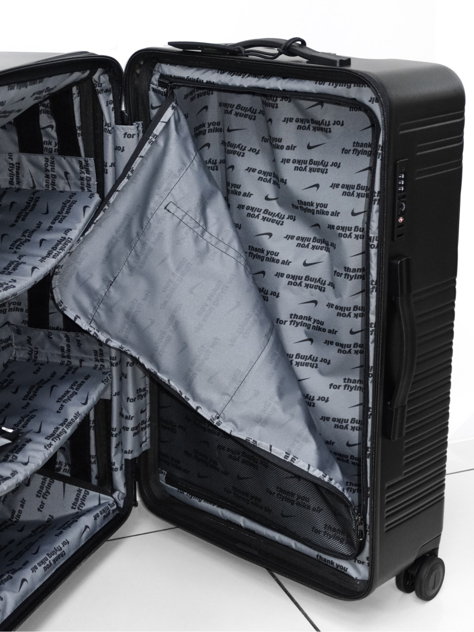 ВАЛІЗА NK 29IN HARDSHELL LUGGAGE
