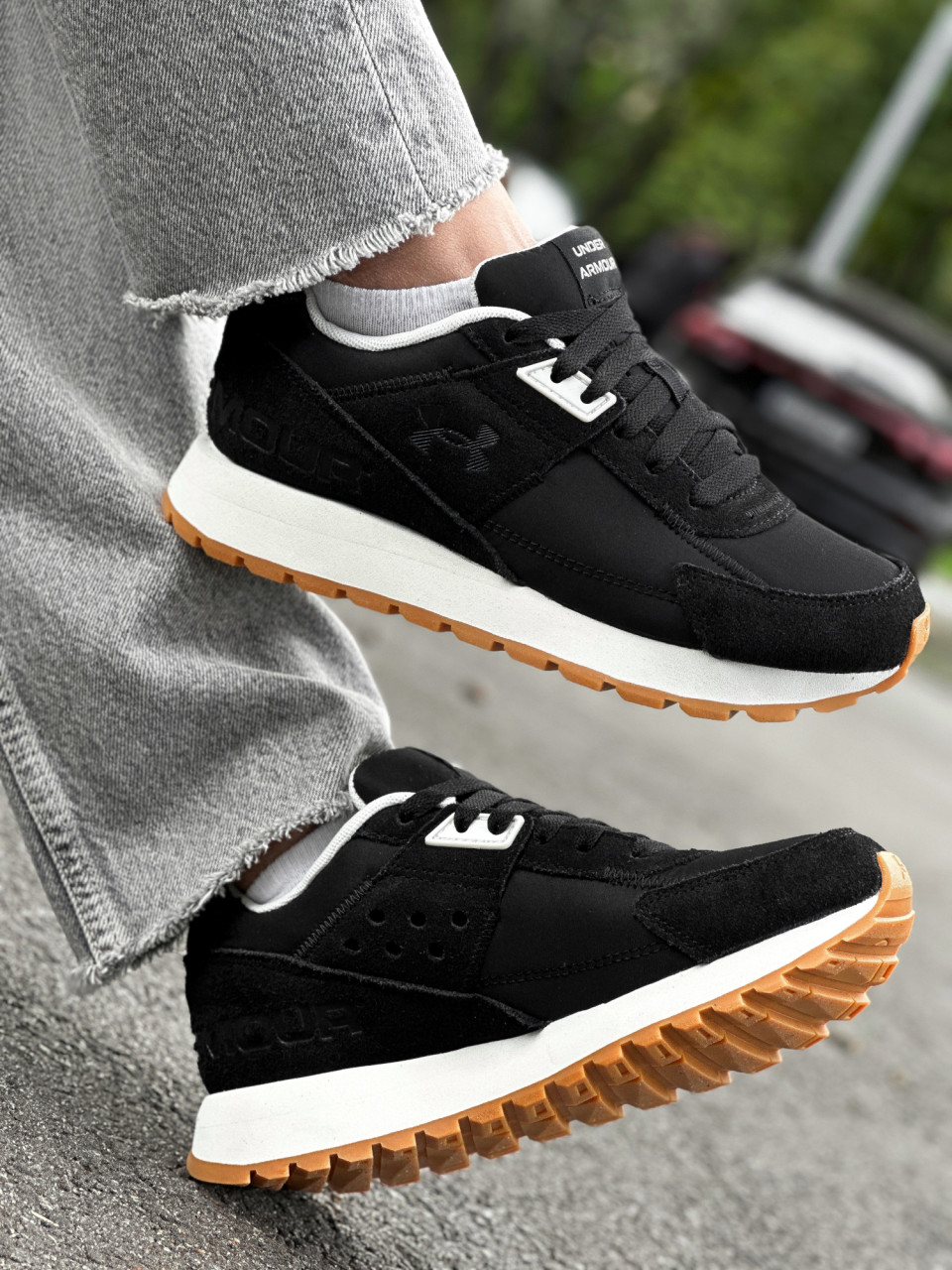 Кросівки/UA W Essential Runner