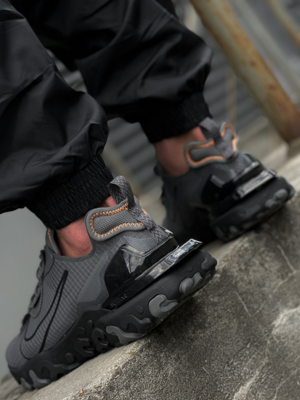 КРОСІВКИ NIKE REACT VISION