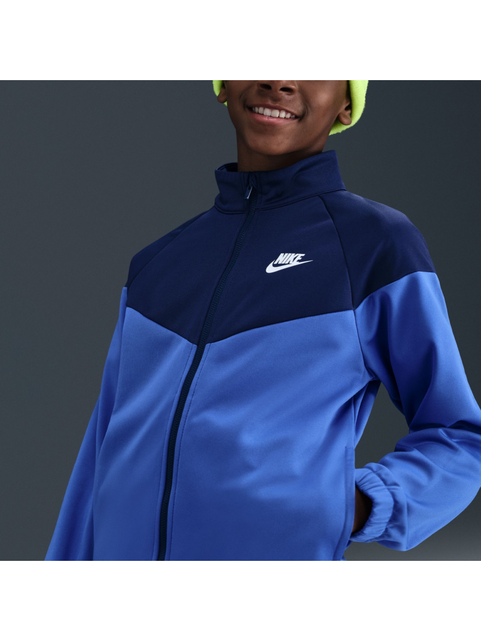 КОСТЮМ ДЕМІСЕЗОННИЙ ЕЛАСТИКОВИЙ K NSW DF TRACKSUIT PK FZ
