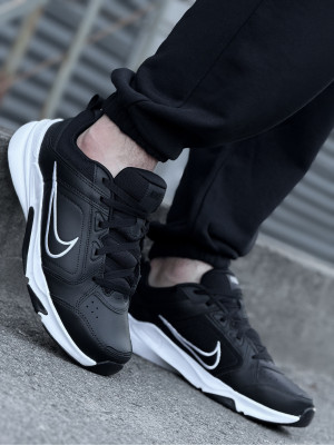 КРОСІВКИ NIKE DEFYALLDAY