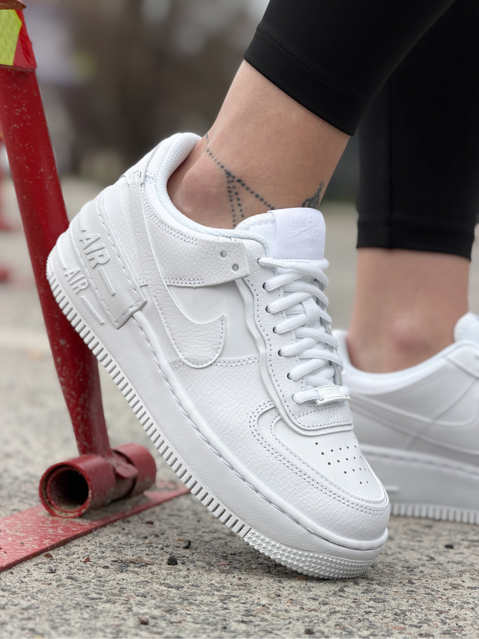 КРОСІВКИ W AF1 SHADOW