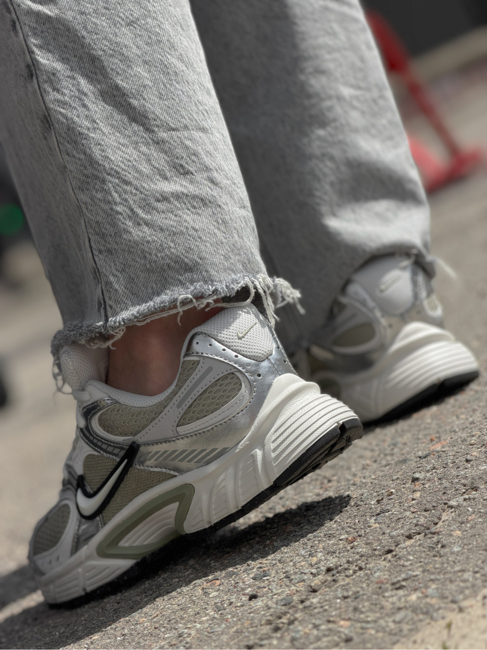 КРОСІВКИ W NIKE V5 RNR