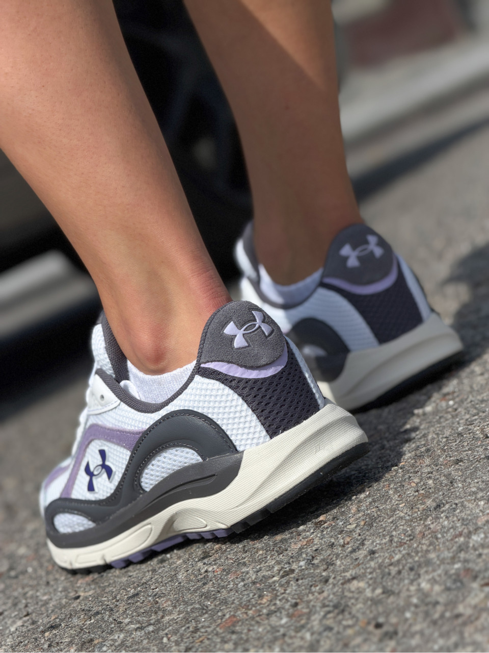 Кросівки/UA W Tech Runner