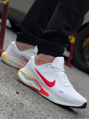 КРОСІВКИ NIKE JOURNEY RUN