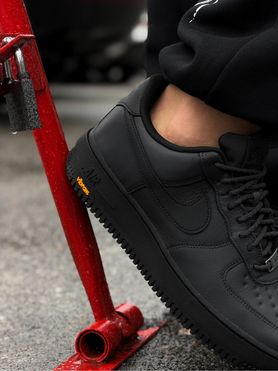 КРОСІВКИ AIR FORCE 1 GTX VIBRAM