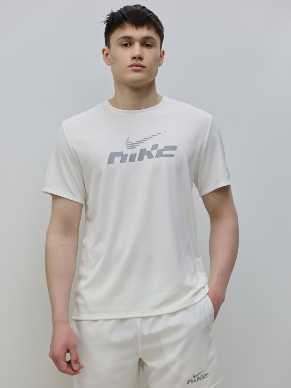 ФУТБОЛКА M NK DF UV MILER FLASH SS